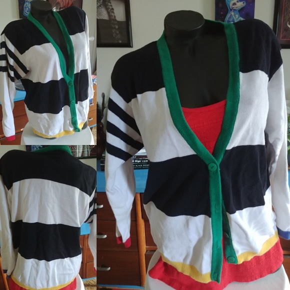 Heirlooms Sweaters - The Hot Teacher 🍎